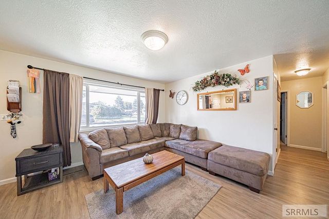 490 Moonlite Drive, Idaho Falls, ID 83402