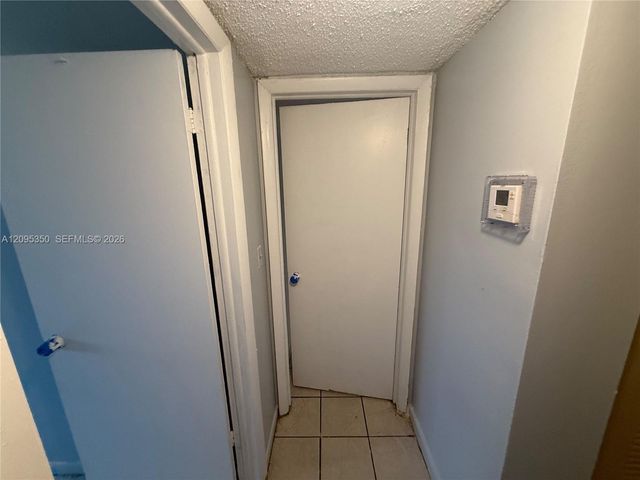 3710 NW 21st Street 109, Lauderdale Lakes, FL 33311
