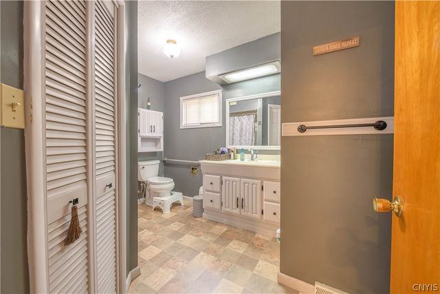 452 Broadwell Avenue, Fulton, NY 13069