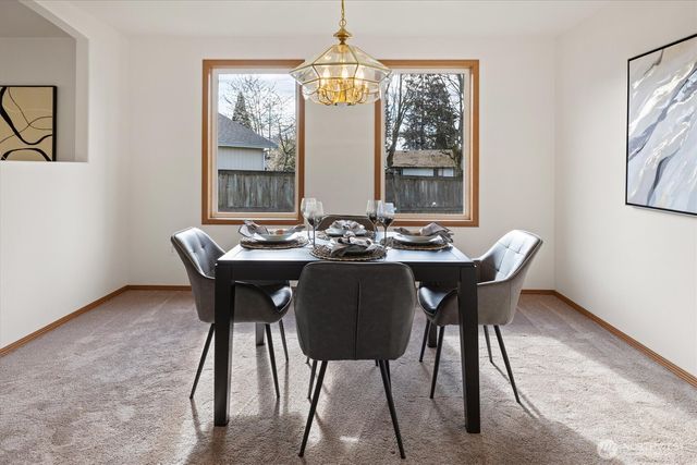 1901 N Court SE, Auburn, WA 98002