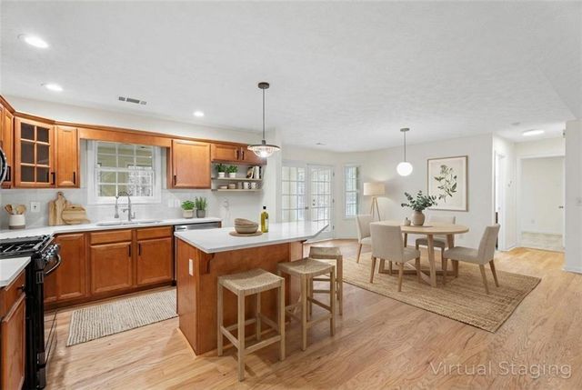 1227 Al Roberts Rd SE, Senoia, GA 30276