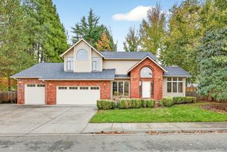 1876 Inglewood Drive, Medford, OR 97504