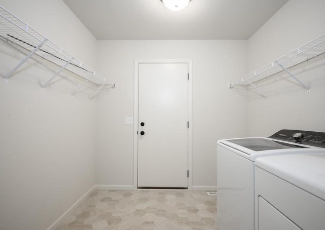 2008 South High Point Road, Madison, WI 53719