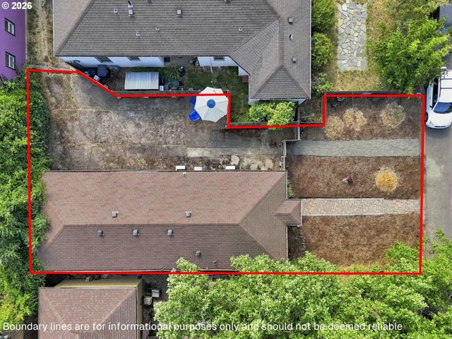 1572 W BROADWAY, Eugene, OR 97402