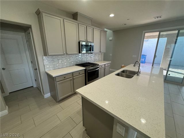 1051 East Sunset Road, Henderson, NV 89011