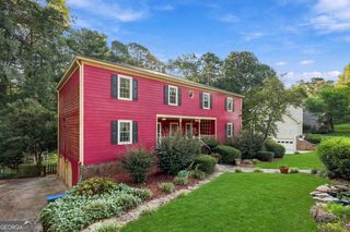 144 Shadow Lake Drive SW, Lilburn, GA 30047