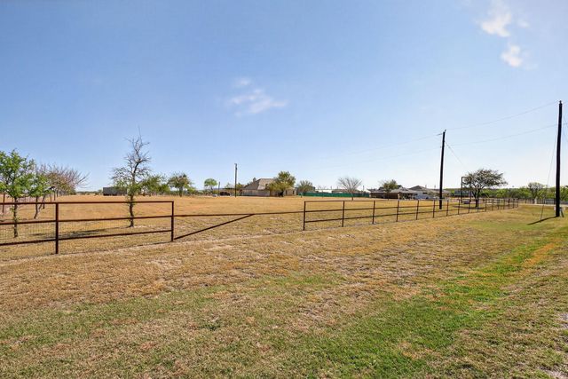13639 Abrahamson RD, Manor, TX 78653