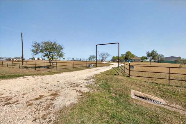 13639 Abrahamson RD, Manor, TX 78653