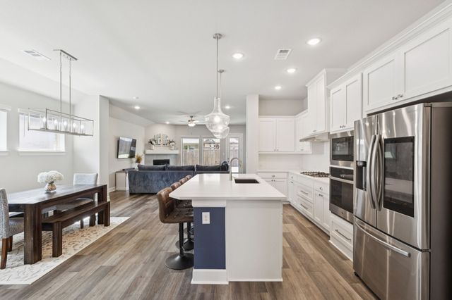 4105 Silver Spur Court, Aubrey, TX 76227