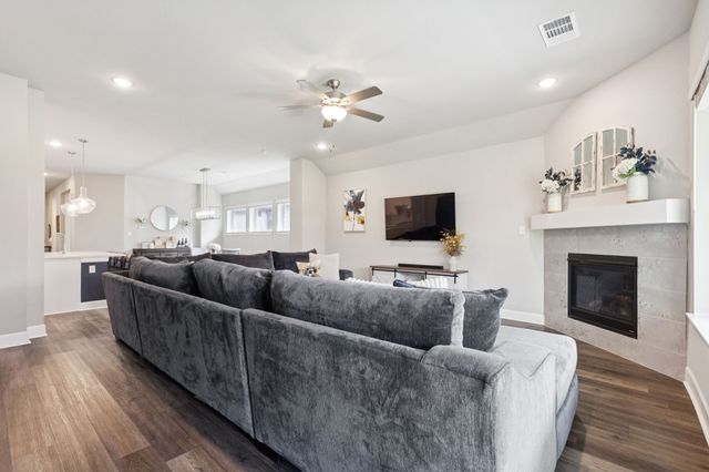 4105 Silver Spur Court, Aubrey, TX 76227