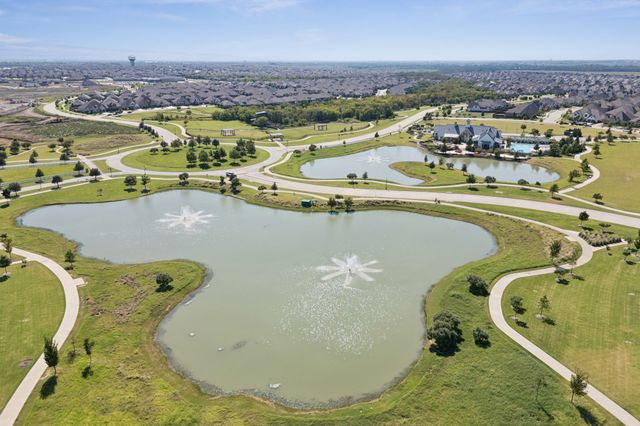 4105 Silver Spur Court, Aubrey, TX 76227