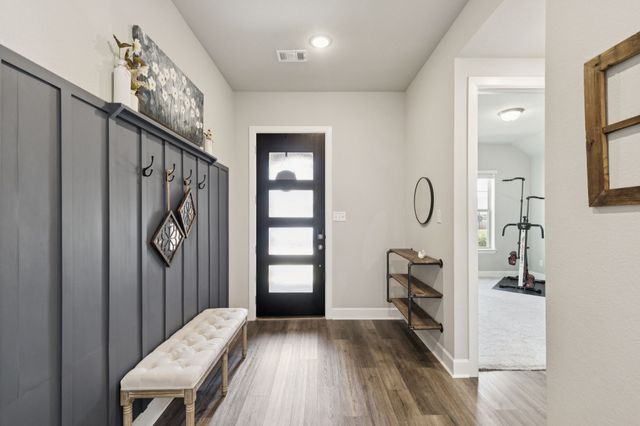 4105 Silver Spur Court, Aubrey, TX 76227