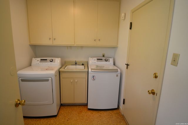 602 BRIAR OAK ST, San Antonio, TX 78216