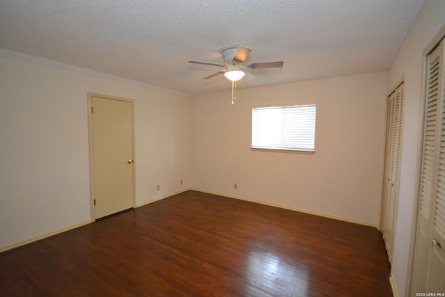 602 BRIAR OAK ST, San Antonio, TX 78216