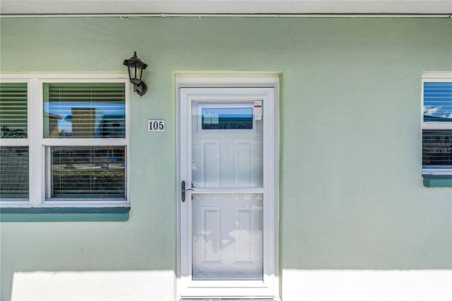 5935 30TH AVENUE S 105, Gulfport, FL 33707