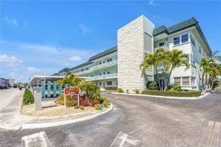 5935 30TH AVENUE S 105, Gulfport, FL 33707