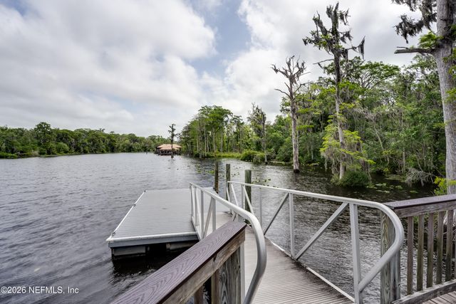 1124 ASHMORE Drive, St. Johns, FL 32259