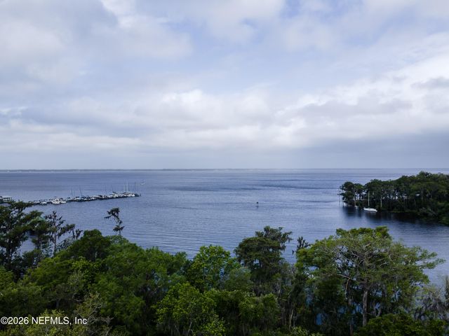 1124 ASHMORE Drive, St. Johns, FL 32259