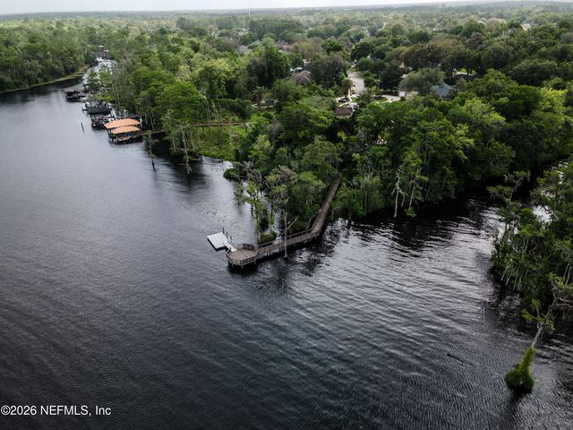 1124 ASHMORE Drive, St. Johns, FL 32259