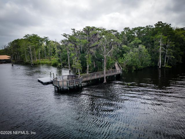 1124 ASHMORE Drive, St. Johns, FL 32259