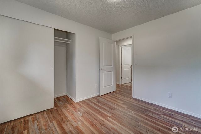 27019 Woodside Road NE, Kingston, WA 98346