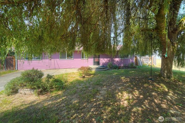 27019 Woodside Road NE, Kingston, WA 98346