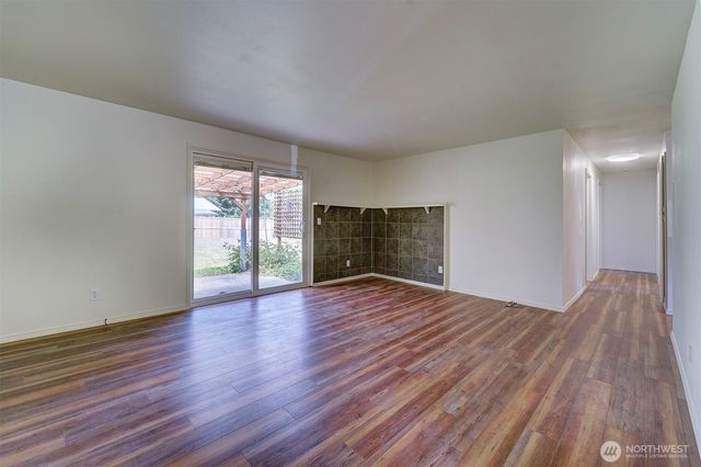 27019 Woodside Road NE, Kingston, WA 98346
