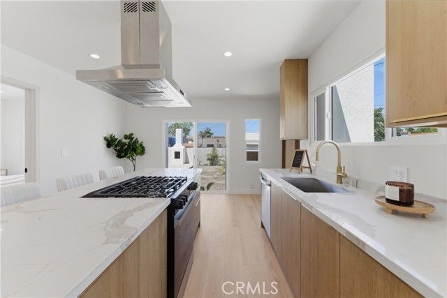 1431 W 90th, Los Angeles, CA 90047