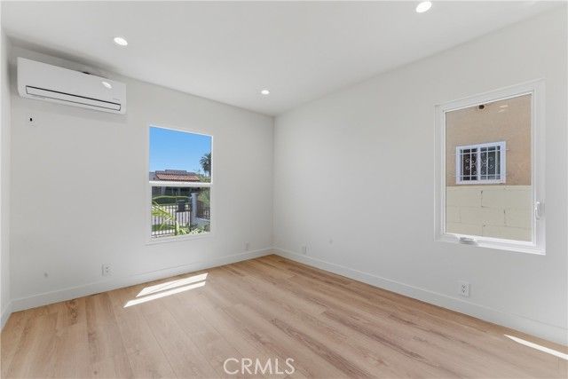 1431 W 90th, Los Angeles, CA 90047
