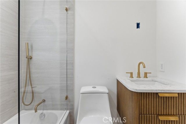 1431 W 90th, Los Angeles, CA 90047