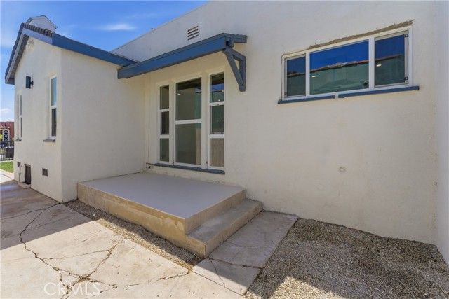 1431 W 90th, Los Angeles, CA 90047