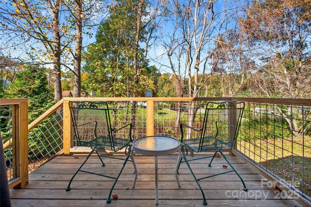 411 Hiawassee Avenue 1, Black Mountain, NC 28711