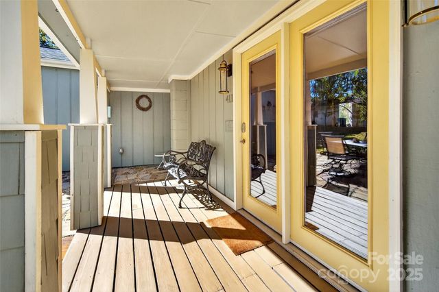 411 Hiawassee Avenue 1, Black Mountain, NC 28711