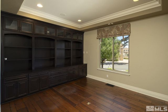 6130 Lake Geneva Drive, Reno, NV 89511