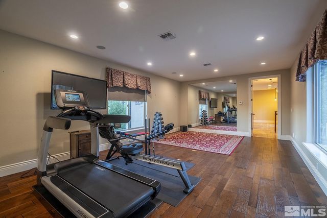 6130 Lake Geneva Drive, Reno, NV 89511