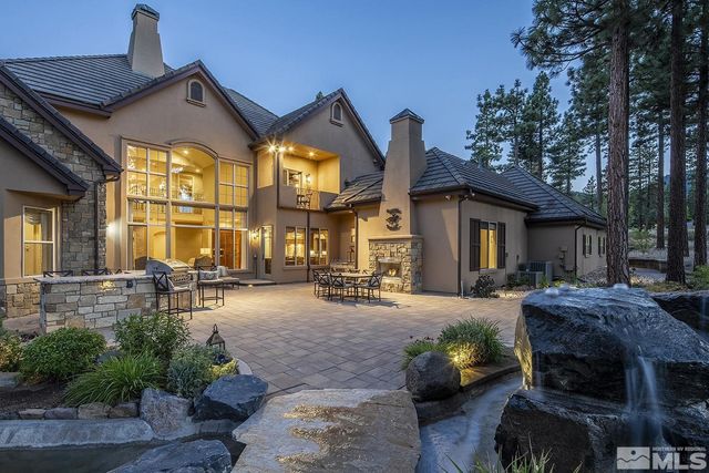 6130 Lake Geneva Drive, Reno, NV 89511