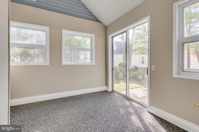 50 DEERFIELD DR, Stafford Township, NJ 08050