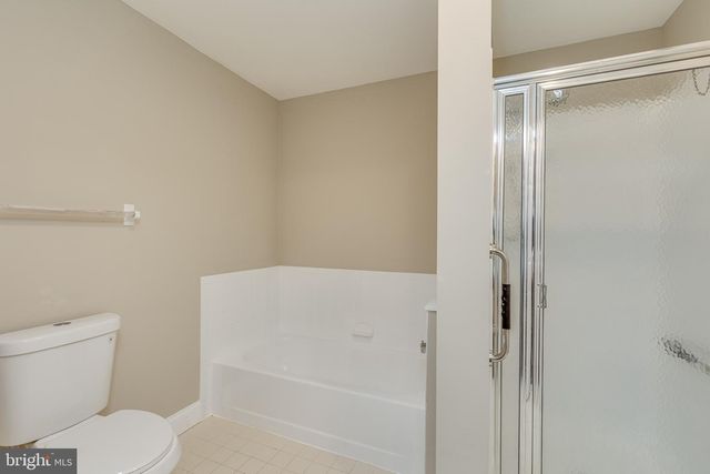 50 DEERFIELD DR, Stafford Township, NJ 08050