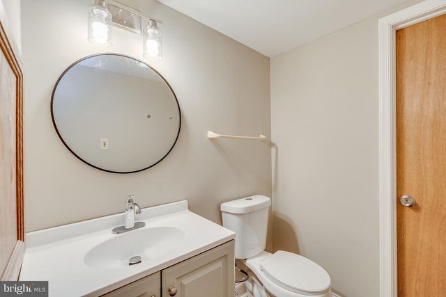 50 DEERFIELD DR, Stafford Township, NJ 08050