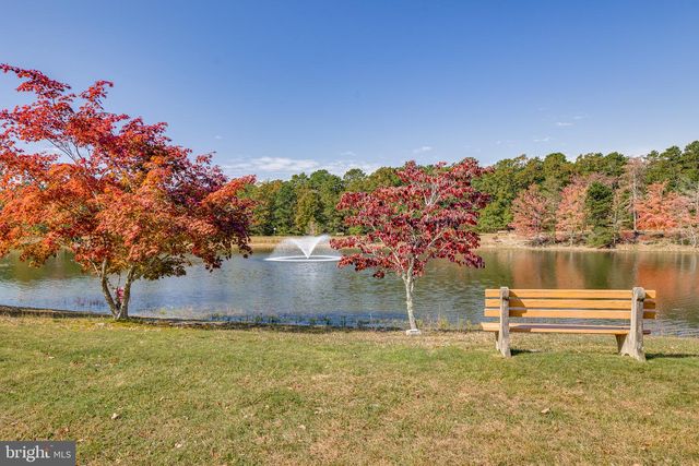 50 DEERFIELD DR, Stafford Township, NJ 08050