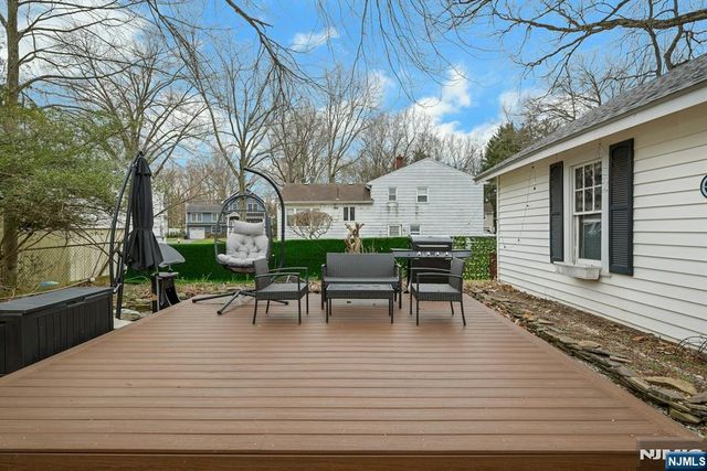 23 Filmore Avenue, Livingston, NJ 07039