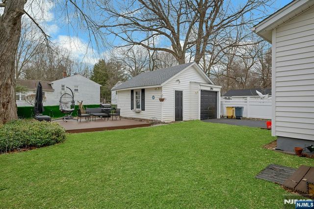 23 Filmore Avenue, Livingston, NJ 07039