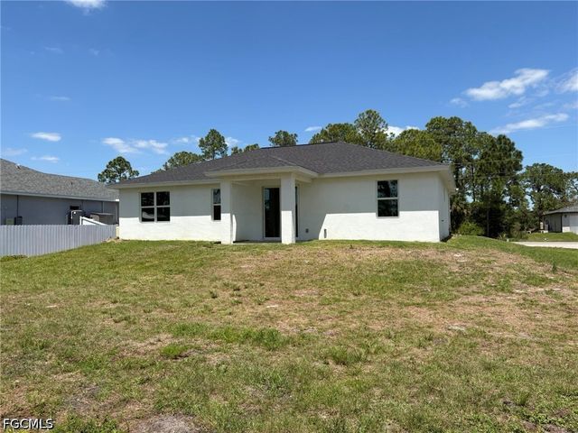 3501 67th ST W, Lehigh Acres, FL 33971
