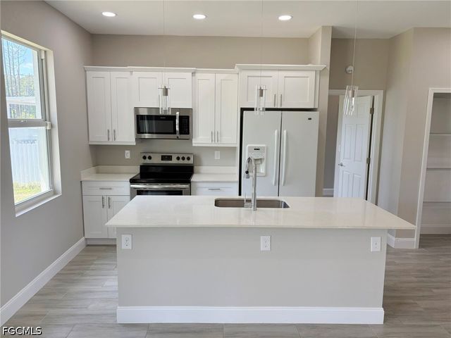 3501 67th ST W, Lehigh Acres, FL 33971