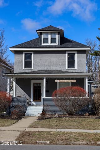 11 Washington Road, Scotia, NY 12302