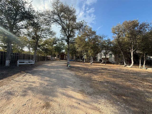 104 Pink Dahlia DR, Dale, TX 78616