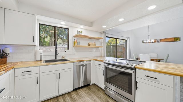11557 ASHLEY MANOR Way, Jacksonville, FL 32225