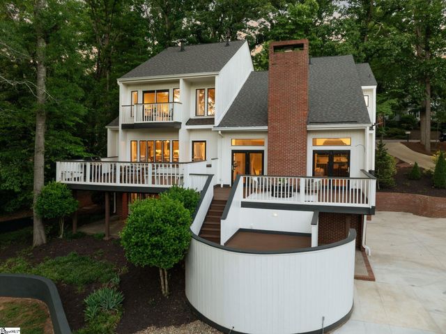 8 De Braham Court, Greenville, SC 29605