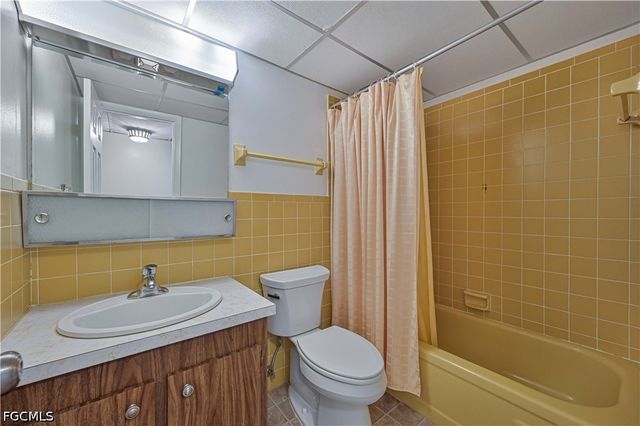 1485 Memoli LN 9, Fort Myers, FL 33919