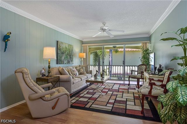 1485 Memoli LN 9, Fort Myers, FL 33919
